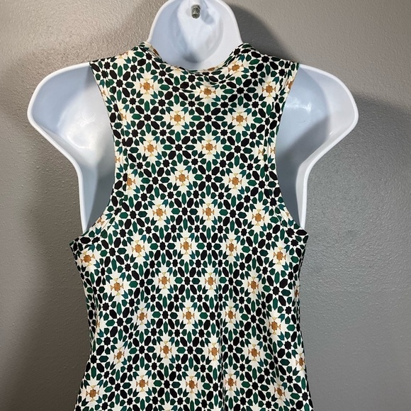 THEORY Printed Silk Sleeveless Racerback floral print lightweight size S T145 - Picture 7 of 12